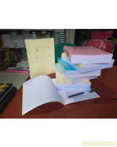 Gambar Atk Buku Tulis Cover Polos Warna Kotak Besar - kotak sedang - kotak kecil matematika - garis 3 - garis 5 Bintang Obor Beli di Toko Bina Mandiri Stationery harga murah semua peralatan sekolah lengkap